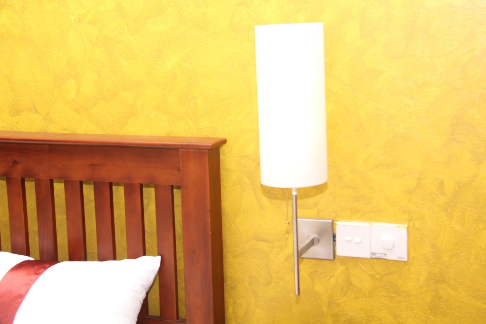 Zendara Hotel Negombo Exterior photo