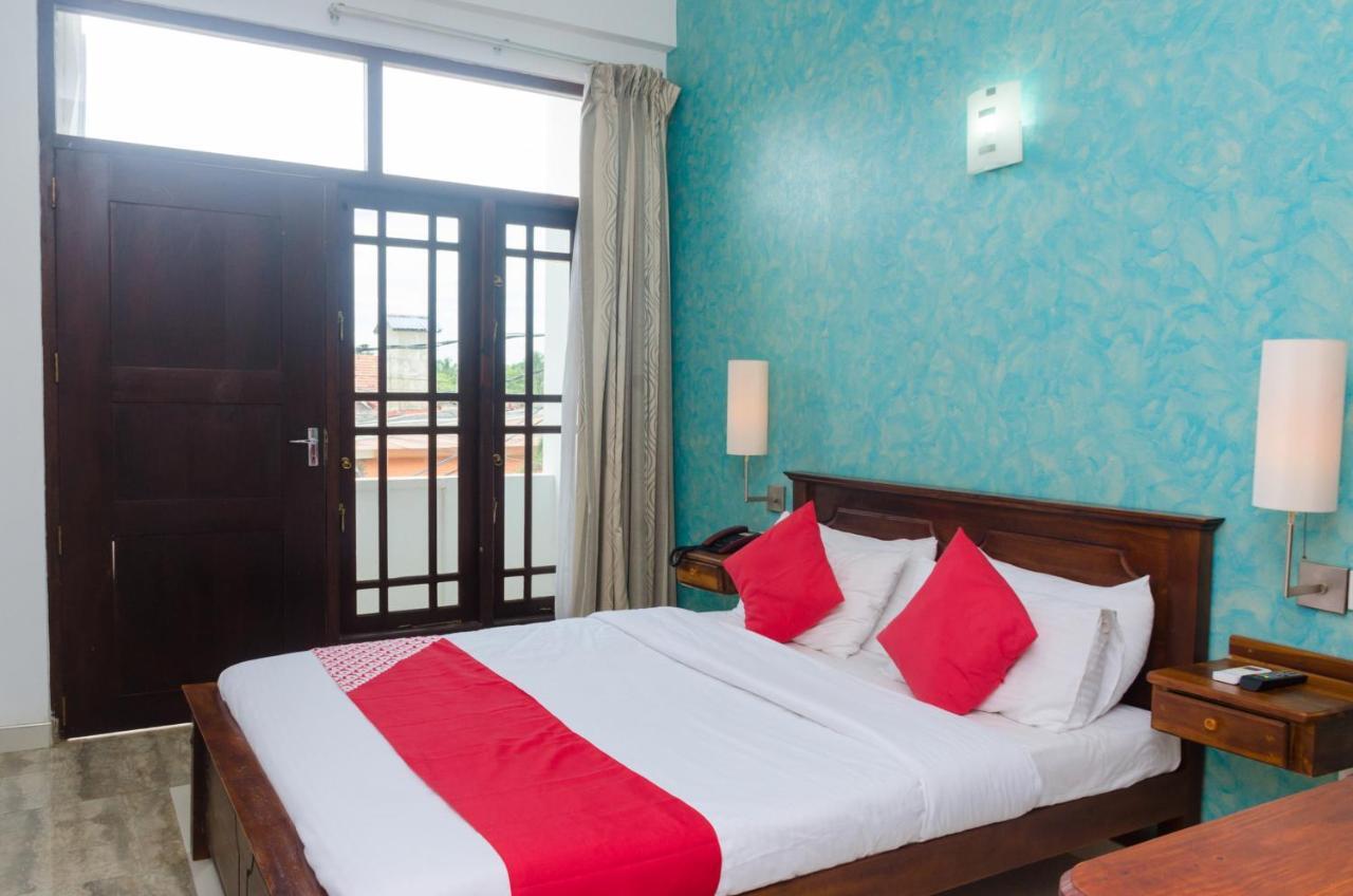 Zendara Hotel Negombo Exterior photo